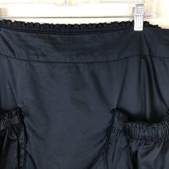 Eshakti Blck Smocked Floral Embroidery Mini Skirt - Picture 4 of 6